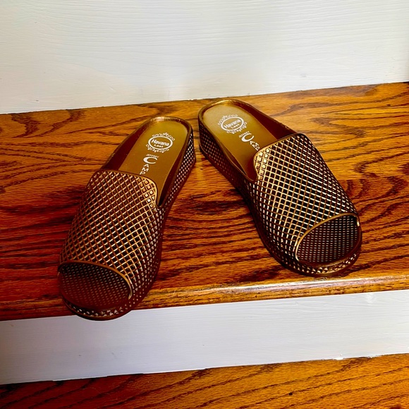 Havana Last Jeffrey Campbell Shoes - HAVANA LAST JEFFREY CAMPBELL 👡. SIZE 8 gold color.